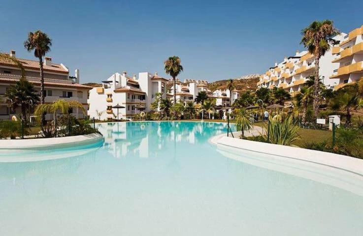 El Casa Blanca - Golf Resort In 라칼라데미야스 외부 사진