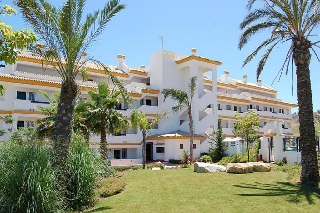 El Casa Blanca - Golf Resort In 라칼라데미야스 외부 사진