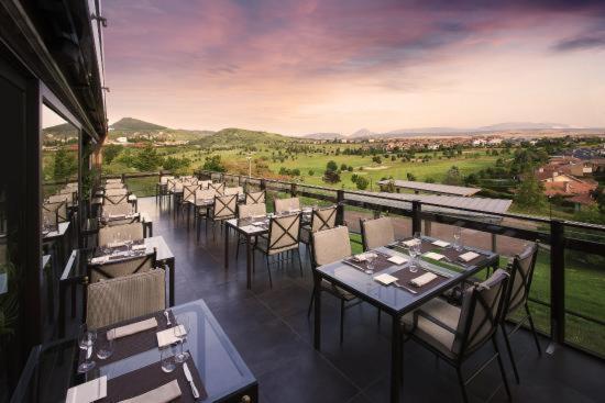El Casa Blanca - Golf Resort In 라칼라데미야스 외부 사진